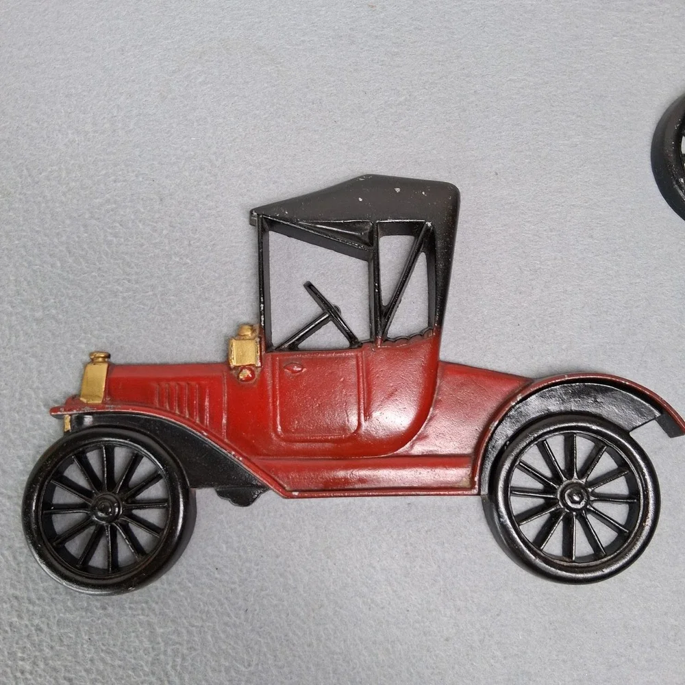 Midwest Cast Iron Wall Decor Ford Model T Green Runabout Vintage Car Plaque Set